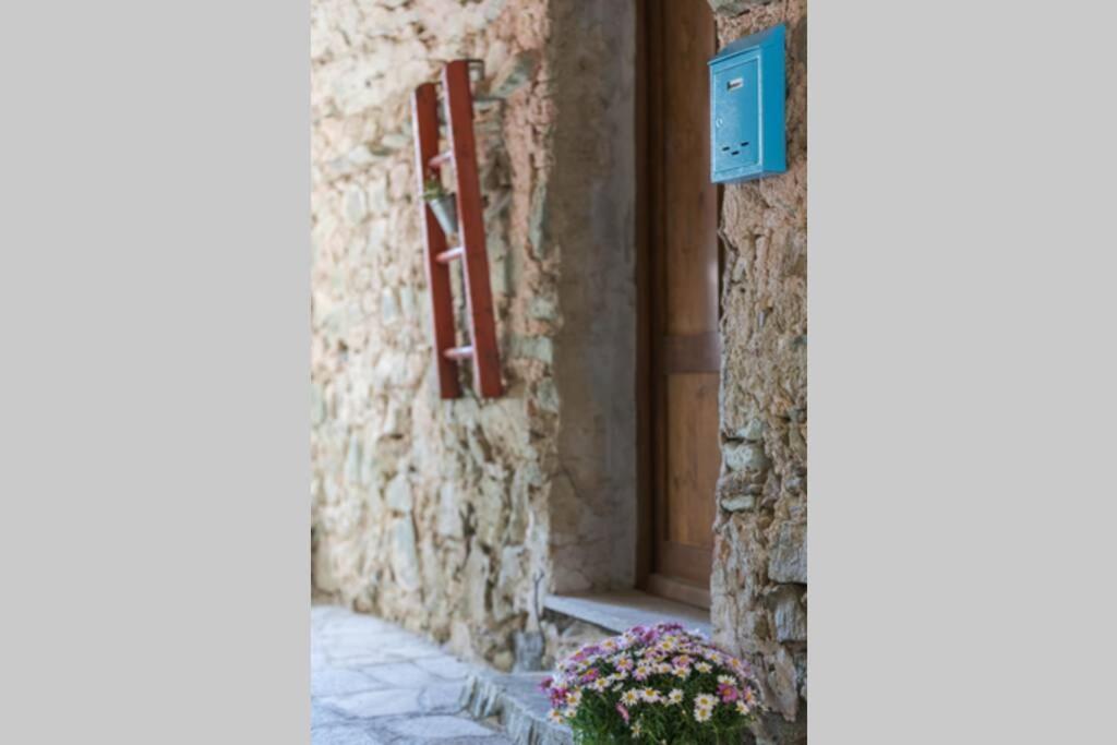 La Casa Di Sandra A Noli Villa Eksteriør billede