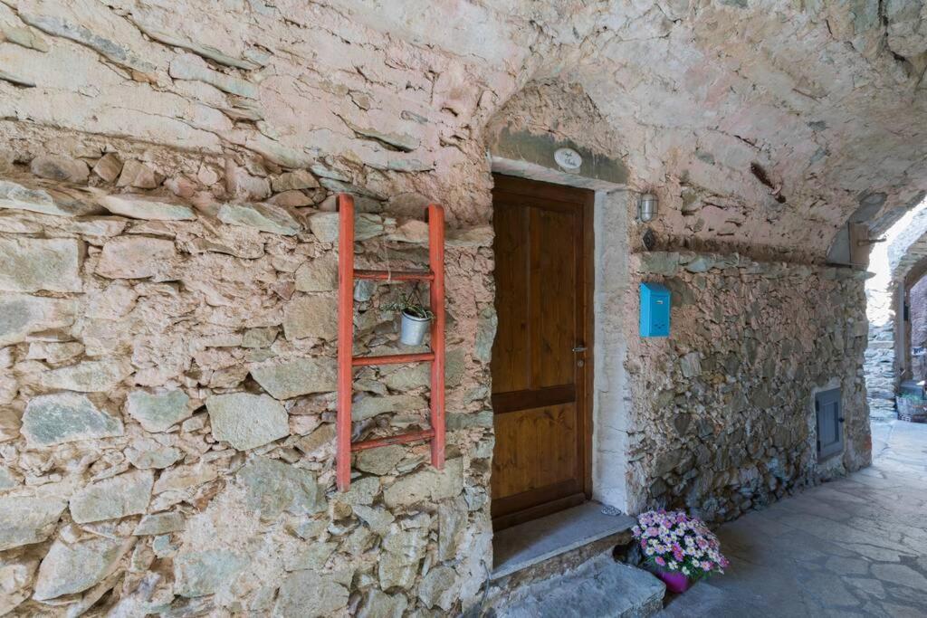 La Casa Di Sandra A Noli Villa Eksteriør billede